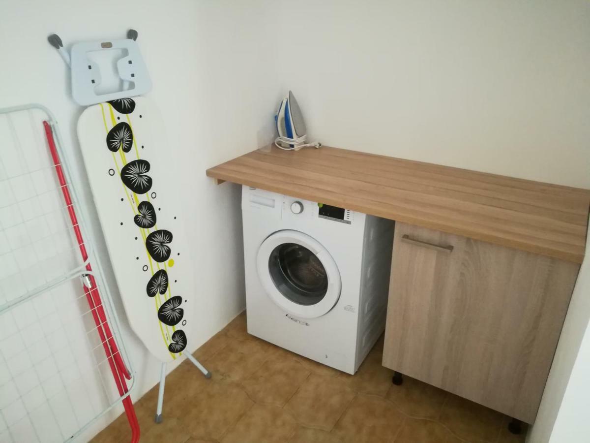 Casa Valientes A - Free Private Parking, Wifi & Ac Apartment เฮเรซ เด ลาฟรอนเตรา ภายนอก รูปภาพ